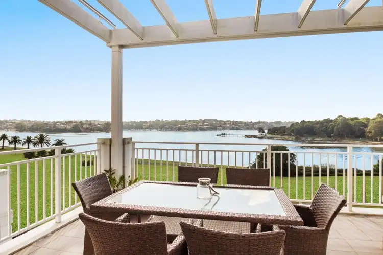 37/27 Peninsula Drive, Breakfast Point NSW 2137