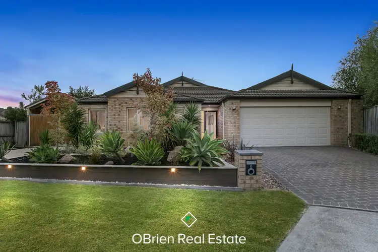 6 Gargeney Court, Berwick VIC 3806