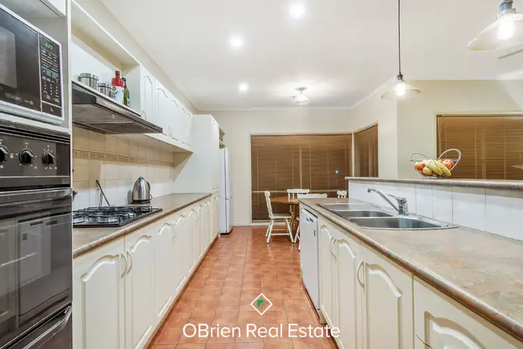 Sixth view of Homely house listing, 8 Allardice Parade, Berwick VIC 3806