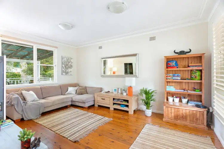 Third view of Homely house listing, 5 Larissa Road, Allambie Heights NSW 2100