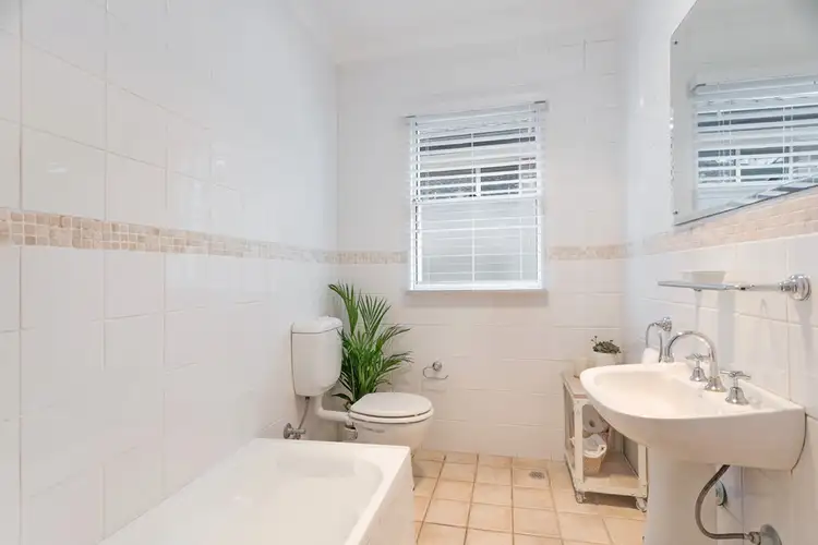 Sixth view of Homely house listing, 5 Larissa Road, Allambie Heights NSW 2100