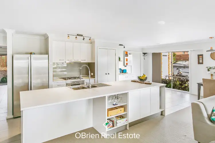 Second view of Homely house listing, 1 Aquamarine Crescent, Skye VIC 3977