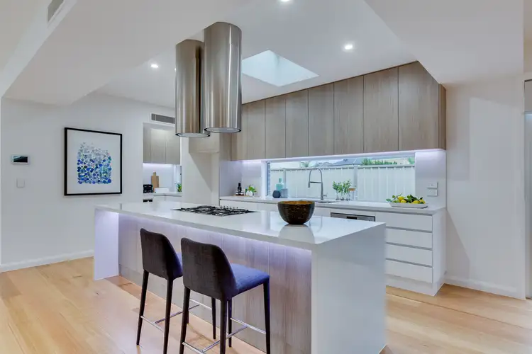 Fourth view of Homely house listing, 7 Hanson Court, Taylors Lakes VIC 3038