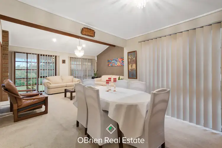 Sixth view of Homely house listing, 4 Wingate Court, Endeavour Hills VIC 3802