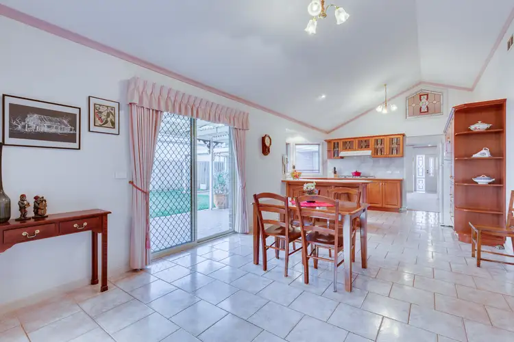 Fourth view of Homely house listing, 527 Kings Road, Taylors Lakes VIC 3038