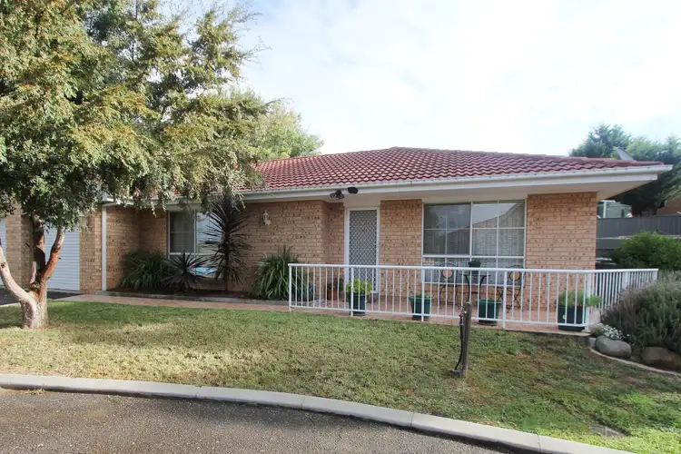 4/114 Gibson Street, Goulburn NSW 2580