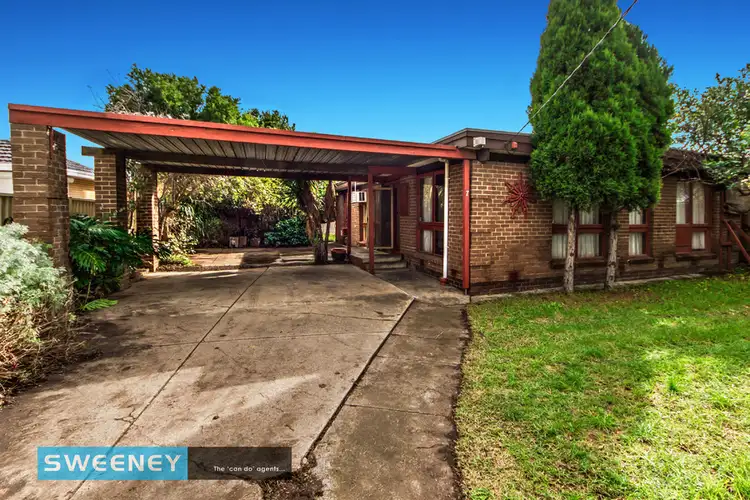 7 Fairbairn Road, Sunshine West VIC 3020