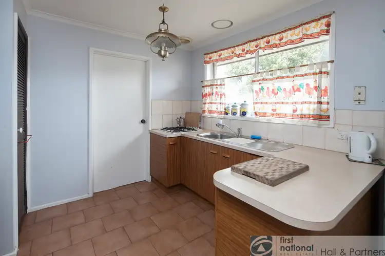 Fifth view of Homely house listing, 2 Eve Court, Dandenong North VIC 3175