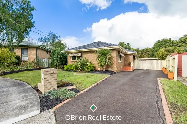 6 Almora Close, Frankston VIC 3199