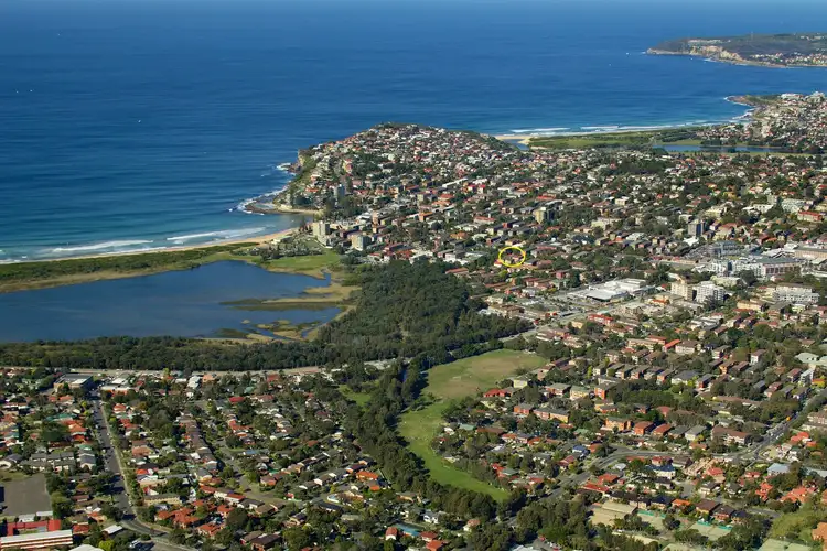 Sixth view of Homely apartment listing, 11/18 Avon Road, Dee Why NSW 2099