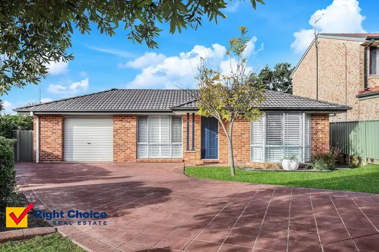 11 Canning Place, Albion Park NSW 2527