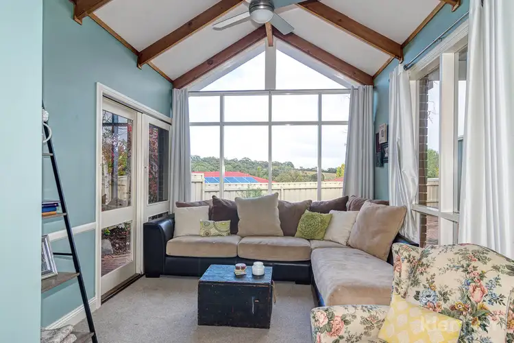 10 Snaefell Avenue, Happy Valley SA 5159