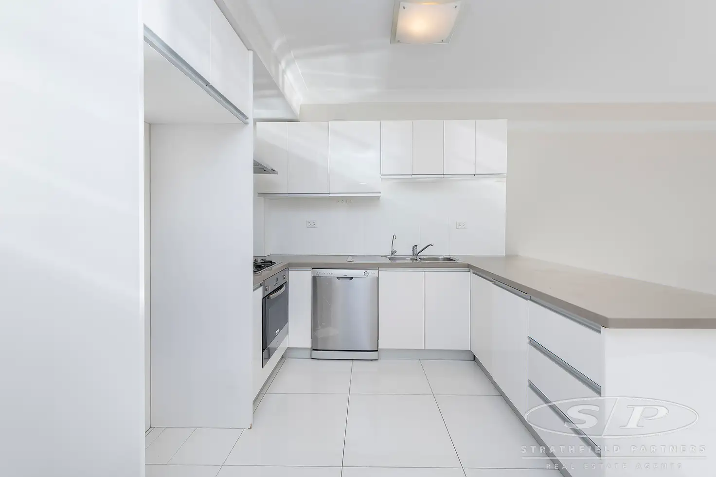 Main view of Homely unit listing, 19/29-31 Eastbourne Road, Homebush West NSW 2140