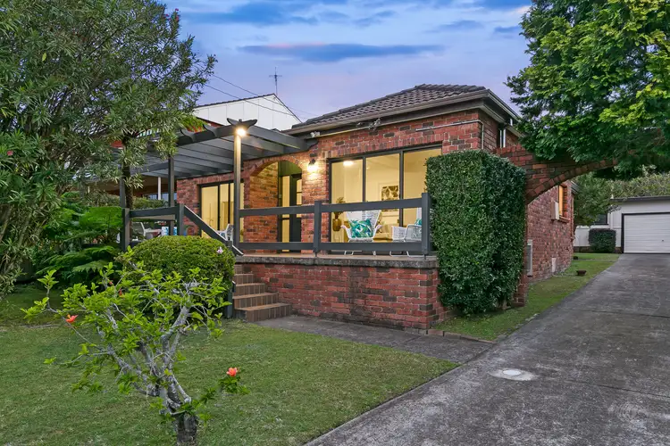 12 Selby Avenue, Dee Why NSW 2099