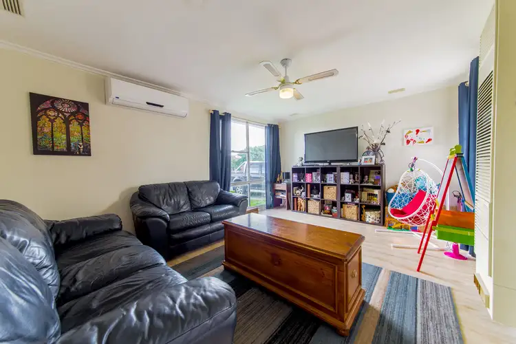 Second view of Homely house listing, 10 Kardinia Drive, Albanvale VIC 3021