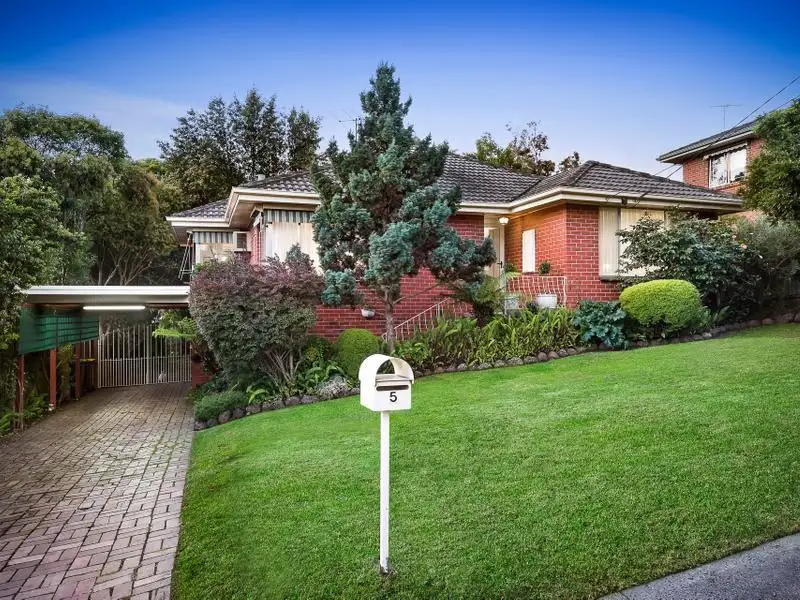 Main view of Homely house listing, 5 Kelvinside Drive, Templestowe VIC 3106