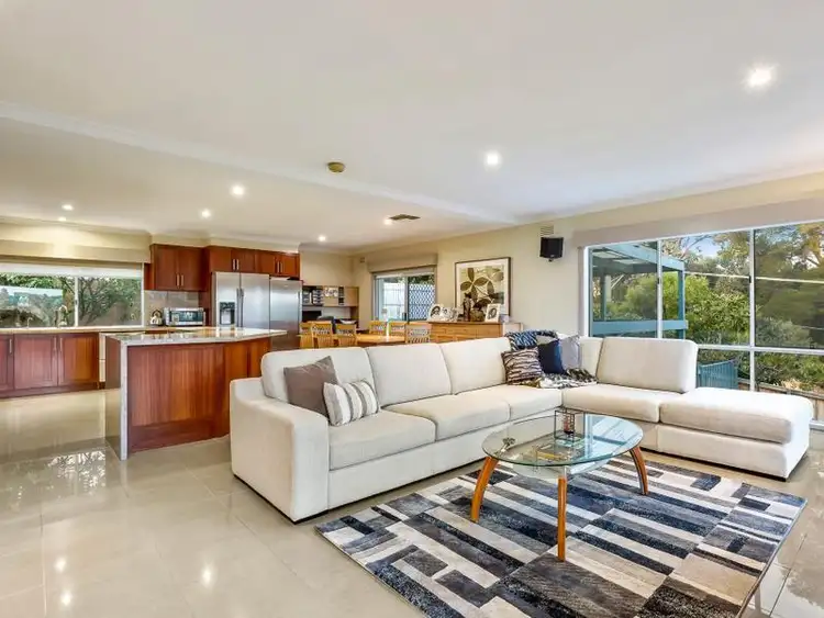 20 Bicentennial Court, Doncaster East VIC 3109