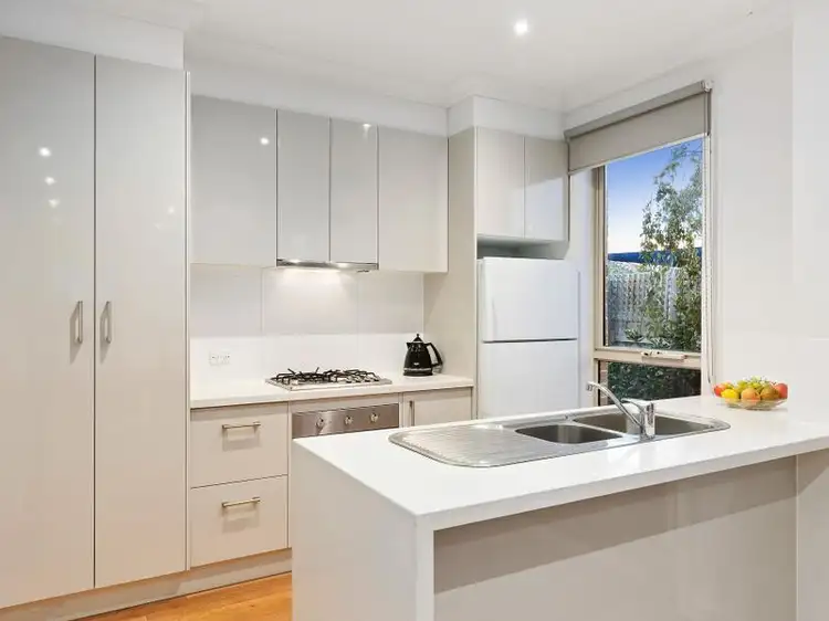 Fourth view of Homely townhouse listing, 4/62 Manningham Road, Bulleen VIC 3105