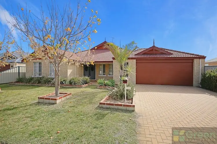 129 Pebble Beach Boulevard, Meadow Springs WA 6210