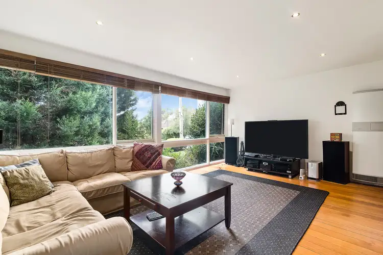 Fifth view of Homely house listing, 7 Colwyn Court, Donvale VIC 3111