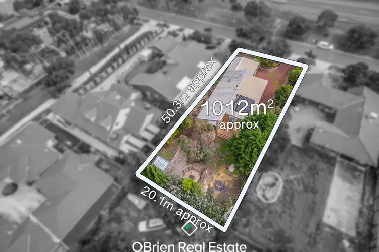 32 Albert Road, Sydenham VIC 3037