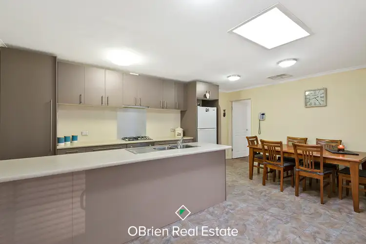 Fourth view of Homely house listing, 6 Amalfi Drive, Endeavour Hills VIC 3802
