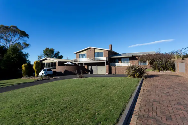 9 & 10 Olive Court, Miandetta TAS 7310