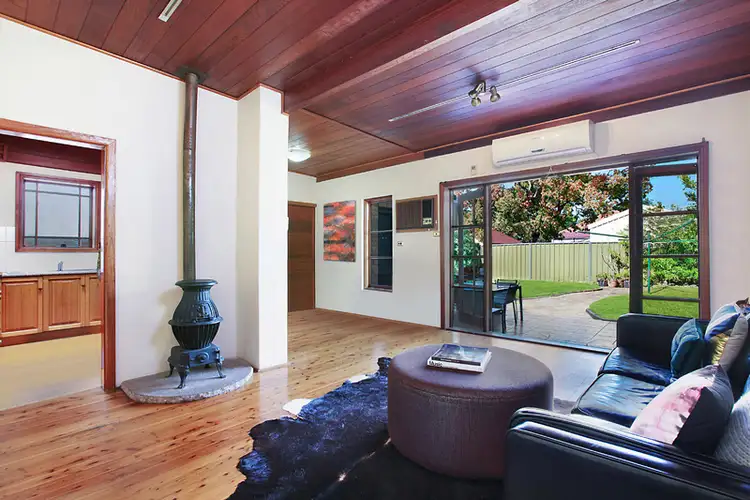 23 Weil Avenue, Croydon Park NSW 2133