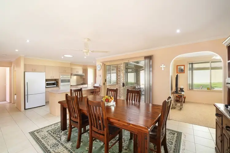 4 Woodside Court, Lake Haven NSW 2263