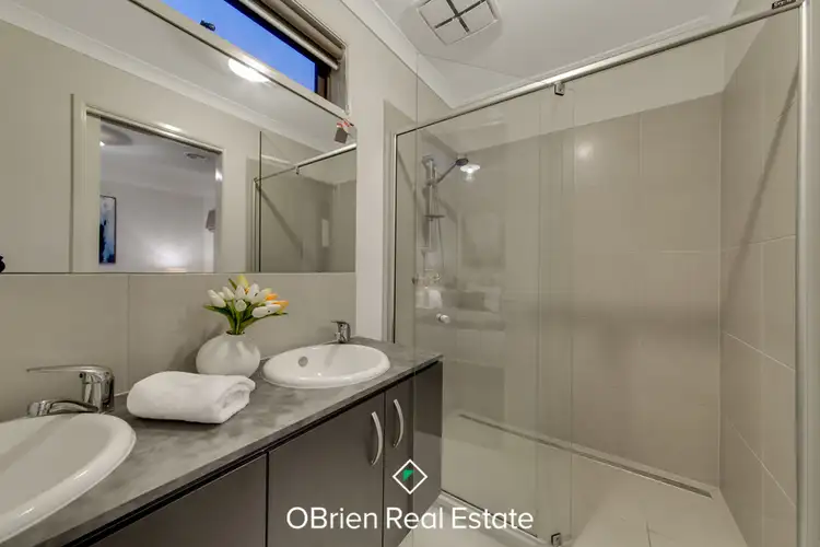 Fifth view of Homely house listing, 7 Carmichael Ave, Cranbourne West VIC 3977