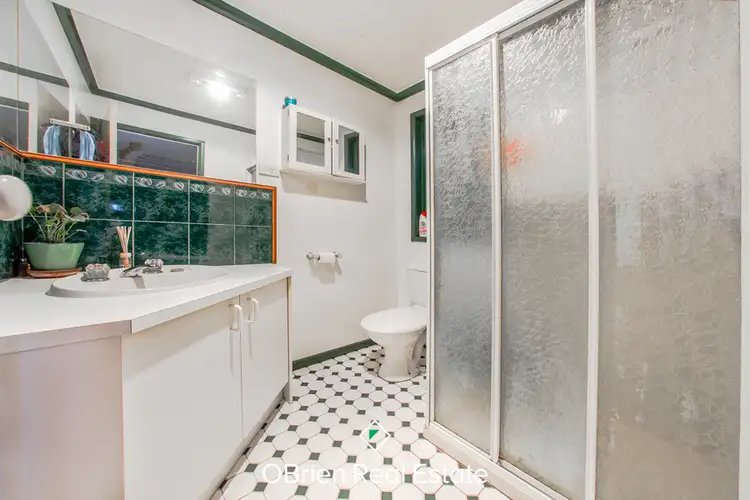 Sixth view of Homely house listing, 3 Caroline Crescent, Cranbourne West VIC 3977