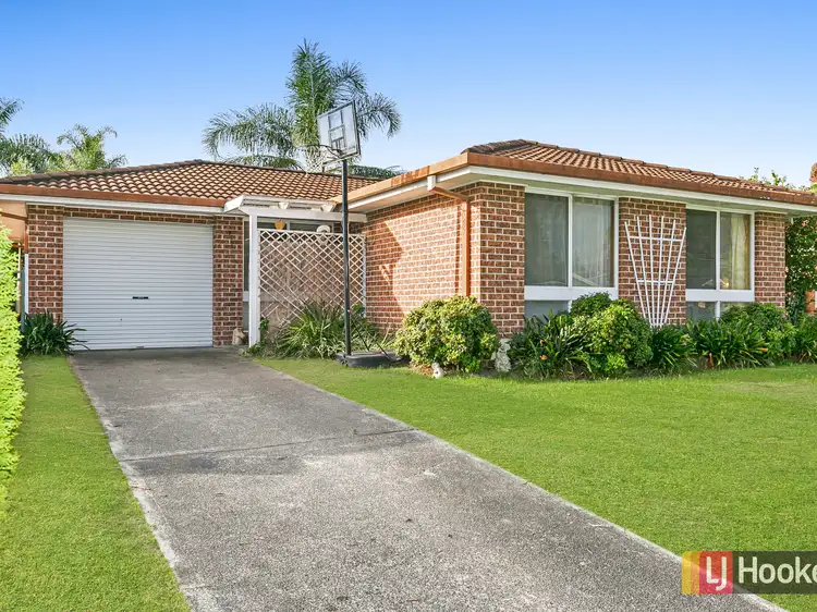 15 Arrawarra Street, Narara NSW 2250