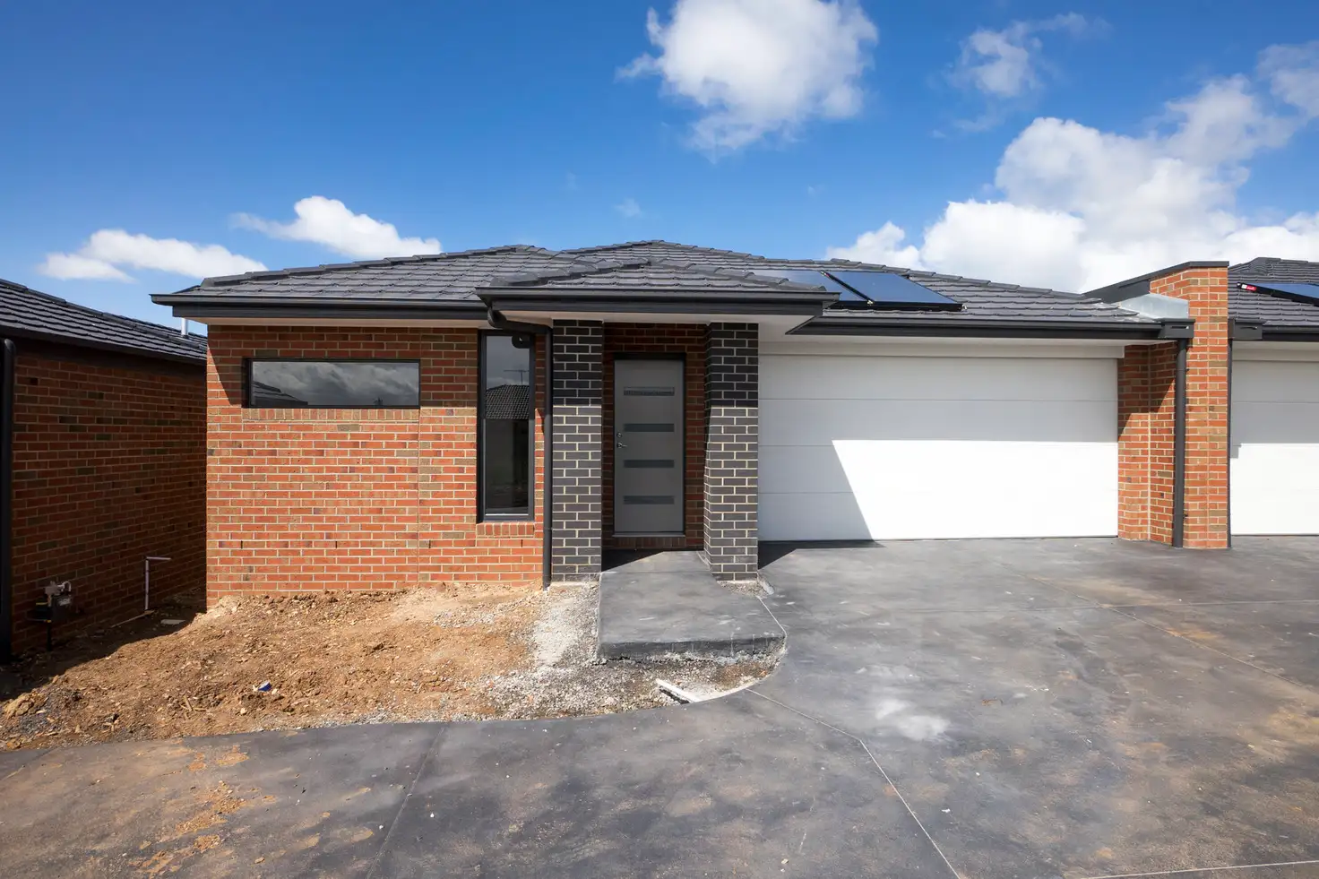 Main view of Homely unit listing, 2/16 Lone Pine Square, Bacchus Marsh VIC 3340