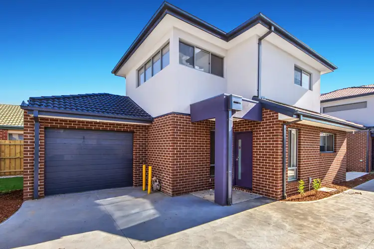 Main view of Homely townhouse listing, 2/88 Biggs Street, St Albans VIC 3021