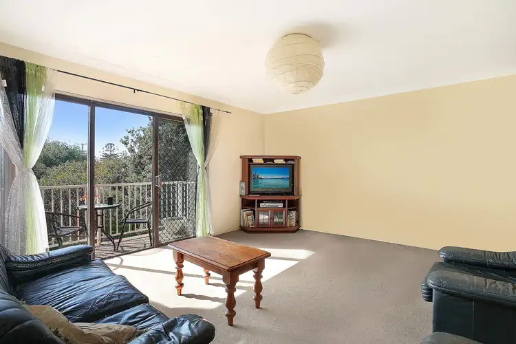 Second view of Homely unit listing, 10/46-48 Peterborough Avenue, Lake Illawarra NSW 2528