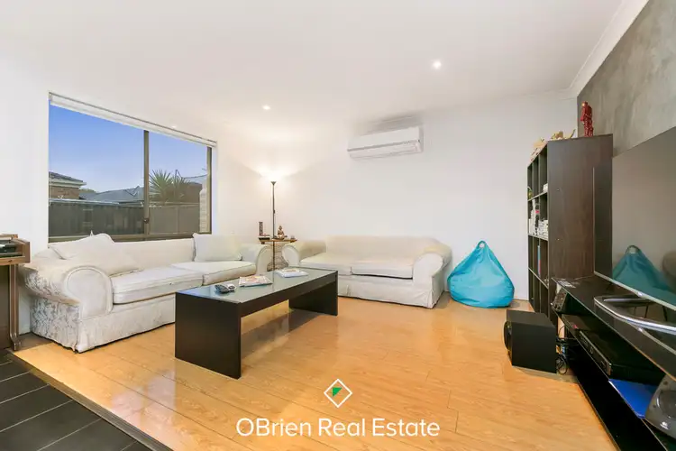 Fourth view of Homely house listing, 8 Walnut Way, Pakenham VIC 3810