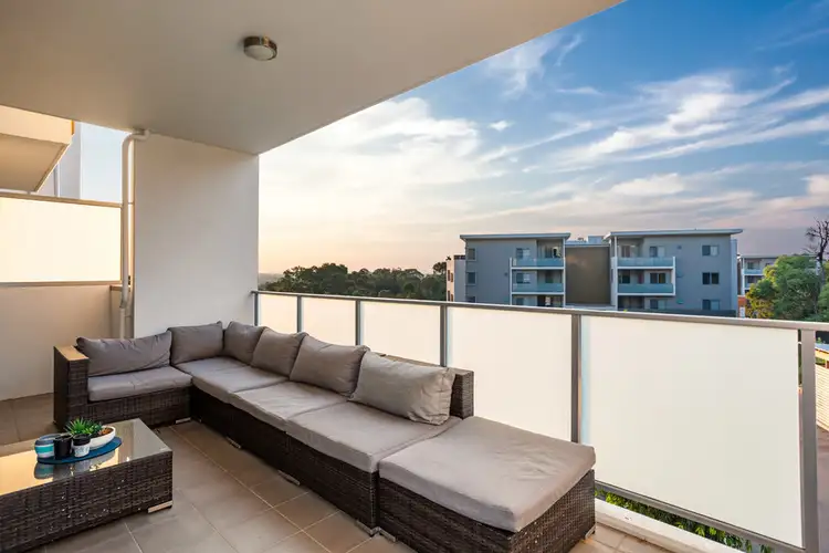 204B/2 Rowe Drive, Potts Hill NSW 2143