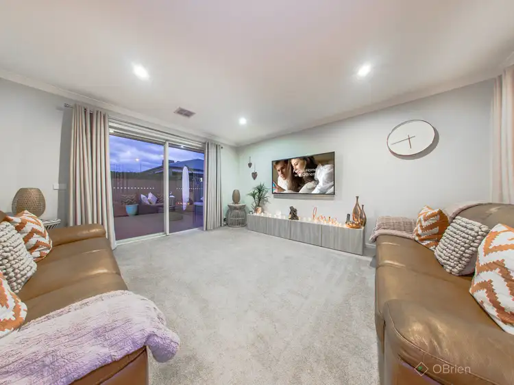 Sixth view of Homely house listing, 34 Mc Ewan Drive, Cranbourne East VIC 3977