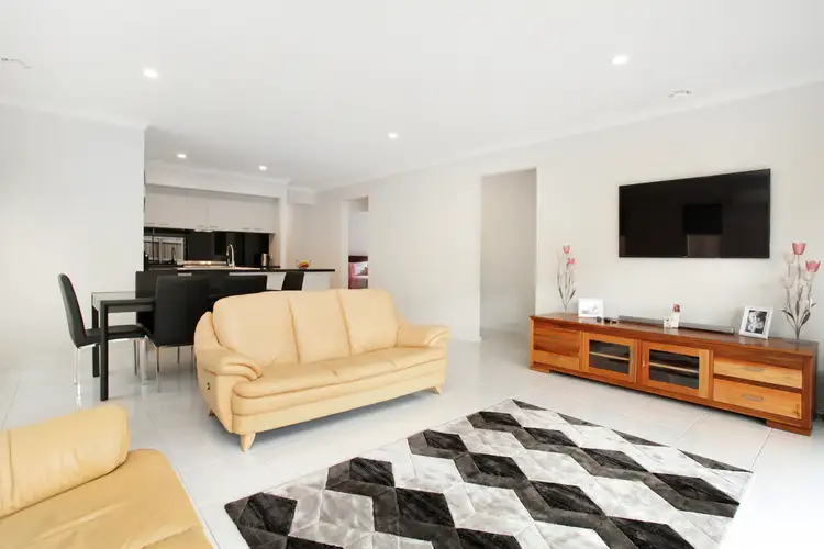 Seventh view of Homely house listing, 19 Quadrant Drive, Plumpton VIC 3335
