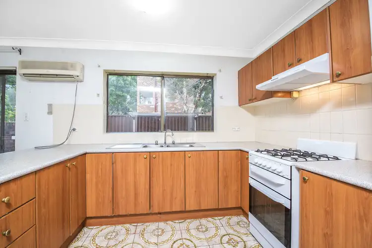 1/6-7 Ulverstone Street, Fairfield NSW 2165