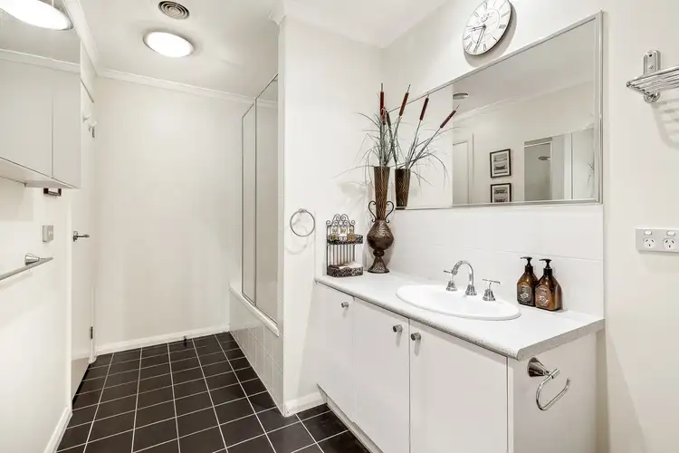 Fourth view of Homely apartment listing, 31/78 Manningham Road, Bulleen VIC 3105