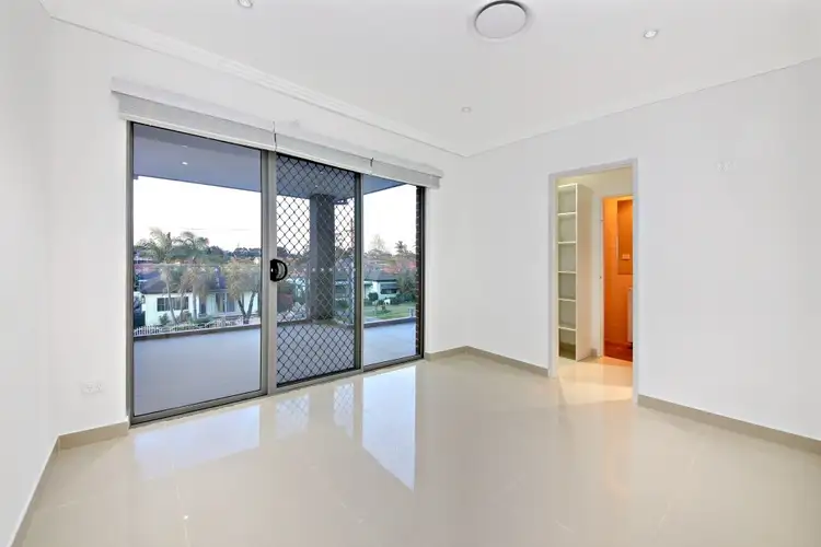 Sixth view of Homely semi-detached listing, 27 Tracey Street, Revesby NSW 2212
