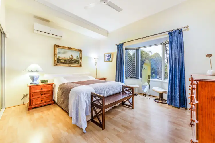 Sixth view of Homely house listing, 3 Cluelow Rise, Leeming WA 6149