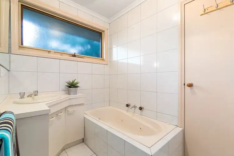 Sixth view of Homely unit listing, 1/60 Thompsons Road, Bulleen VIC 3105