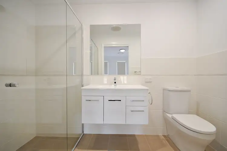 Fourth view of Homely semi-detached listing, 42 Lansdowne Drive, Dubbo NSW 2830