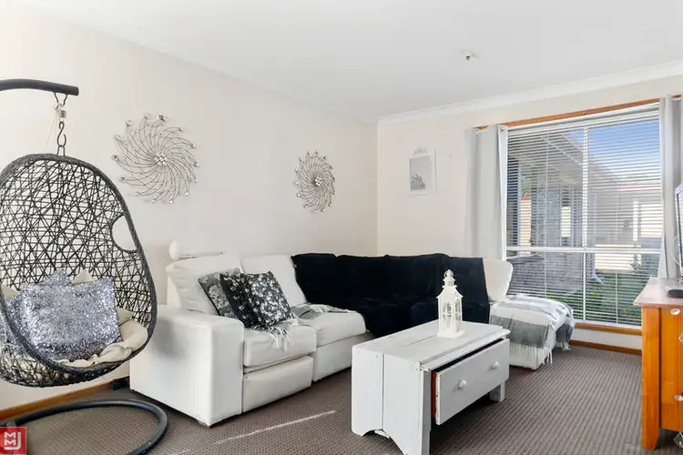 Second view of Homely villa listing, 2/4 Edyth Street, Bellambi NSW 2518