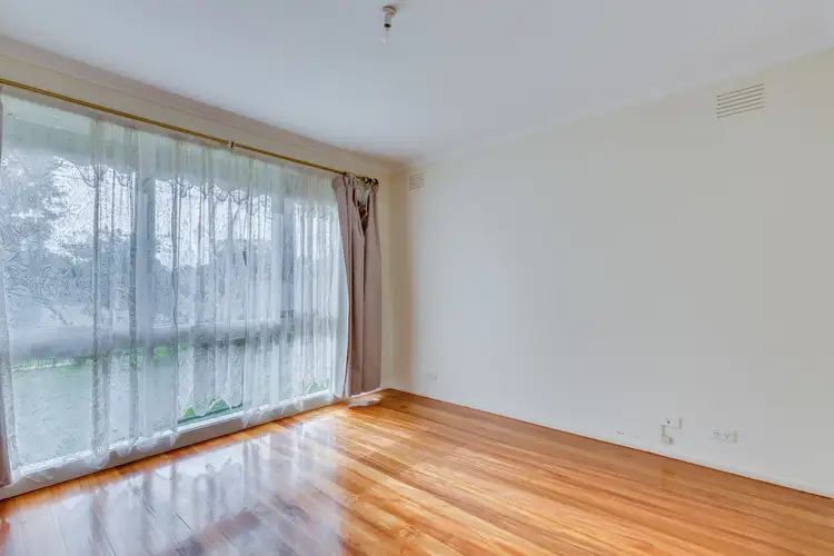 Fifth view of Homely house listing, 5 Wimmera Crescent, Keilor Downs VIC 3038