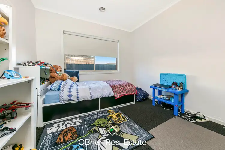 Fifth view of Homely house listing, 8 Macadamia Street, Pakenham VIC 3810