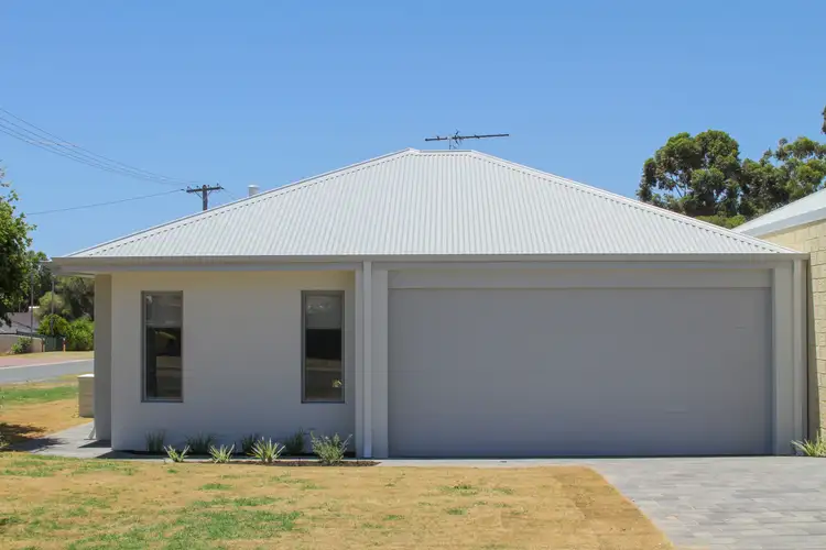 2/20 Dericote Way, Greenwood WA 6024