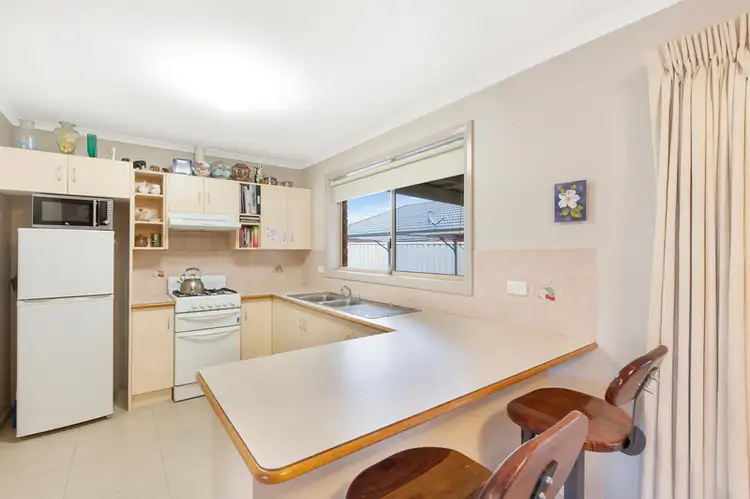 Third view of Homely townhouse listing, 2/123 Marshall Street, Wodonga VIC 3690